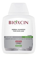BIOXCIN, šampūnas nuo plaukų slinkimo riebiems plaukams, 300 ml.