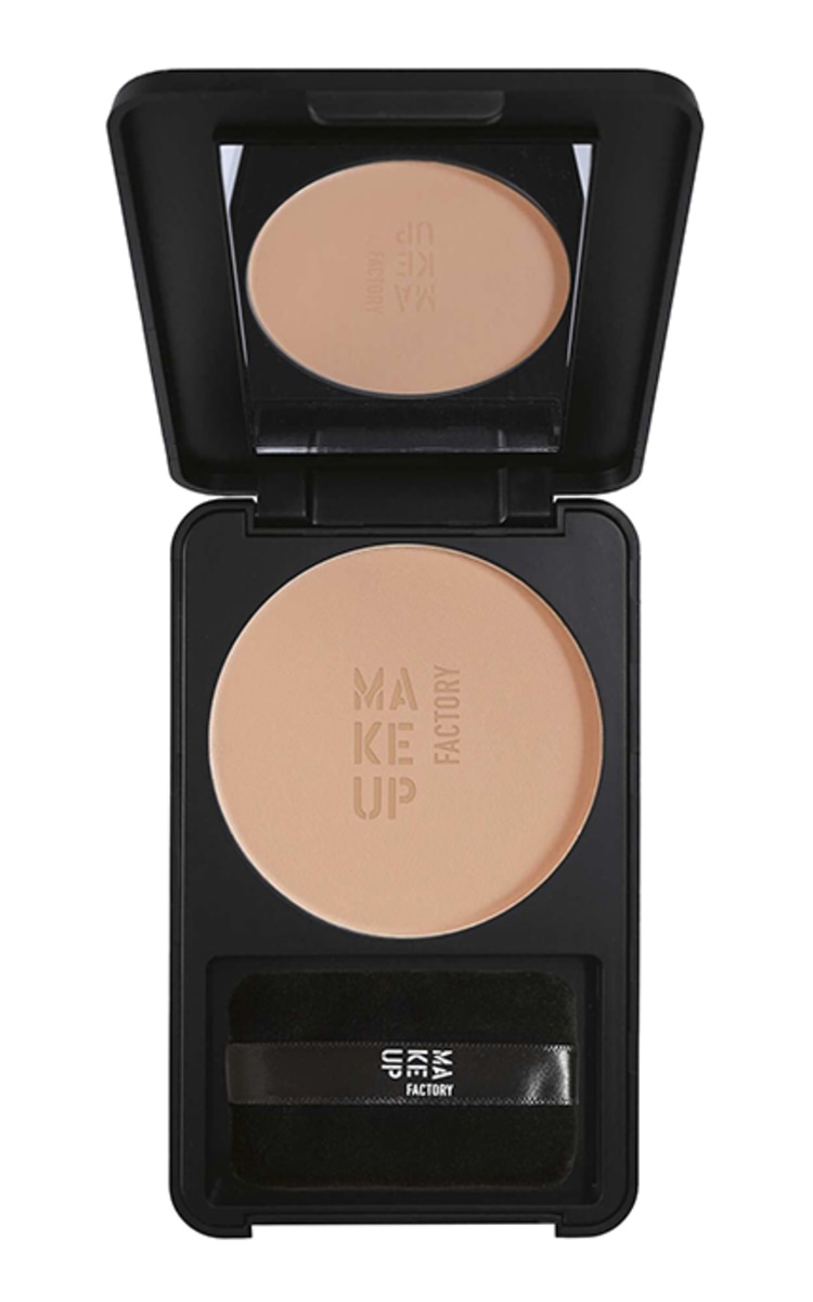 MAKE UP FACTORY  MAKE UP FACTORY, MINERAL COMPACT POWDER FOUNDATION, kompaktinė kreminė pudra, 9 g. 