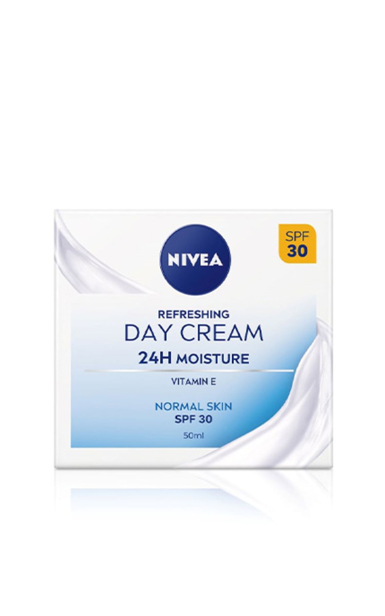 NIVEA NIVEA, drėkinamasis dieninis kremas su, SPF 30, 50 ml.