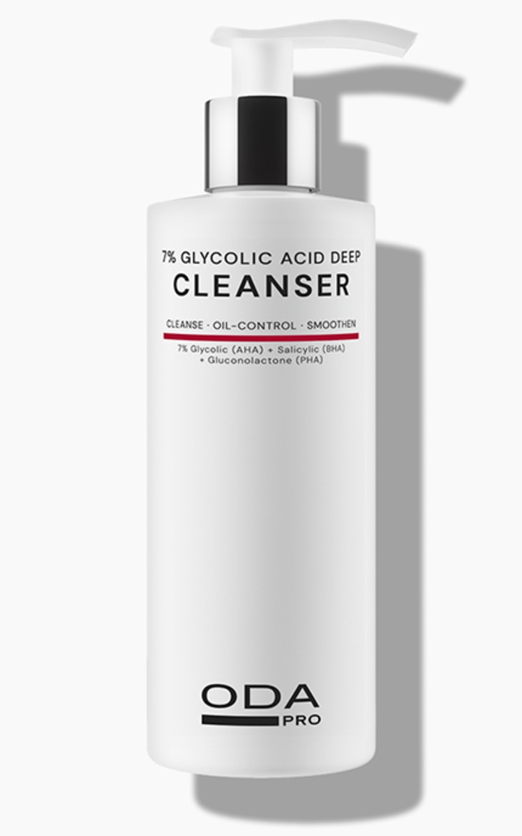 ODA kosmetika ODA PRO, ACNE EXPERT, giliai valantis prausiklis su 7% glikolio rūgštimi, 200 ml 200 ml