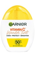 GARNIER, VITAMIN C, WONDER TINT, šviesaus atspalvio, labai aukšto lygio apsauga SPF 50+, 40 ml.
