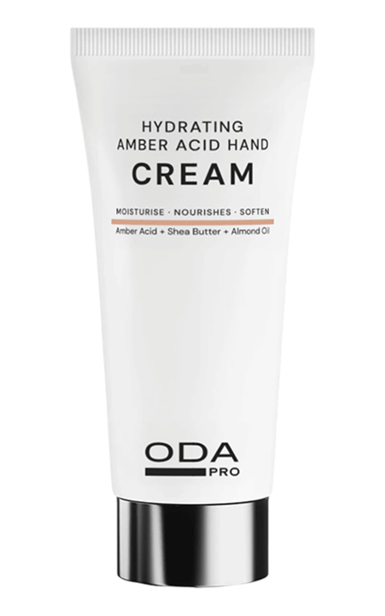 ODA kosmetika ODA PRO, BODY EXPERT, drėkinamasis rankų kremas su gintaro rūgštimi, 50 ml.