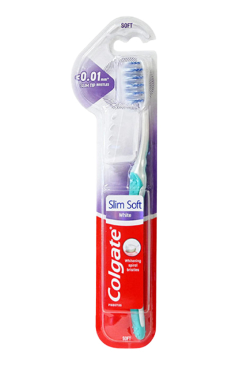 COLGATE COLGATE, SLIM SOFT WHITE, dantų šepetėlis su dangteliu, 1 vnt. 1 vnt.